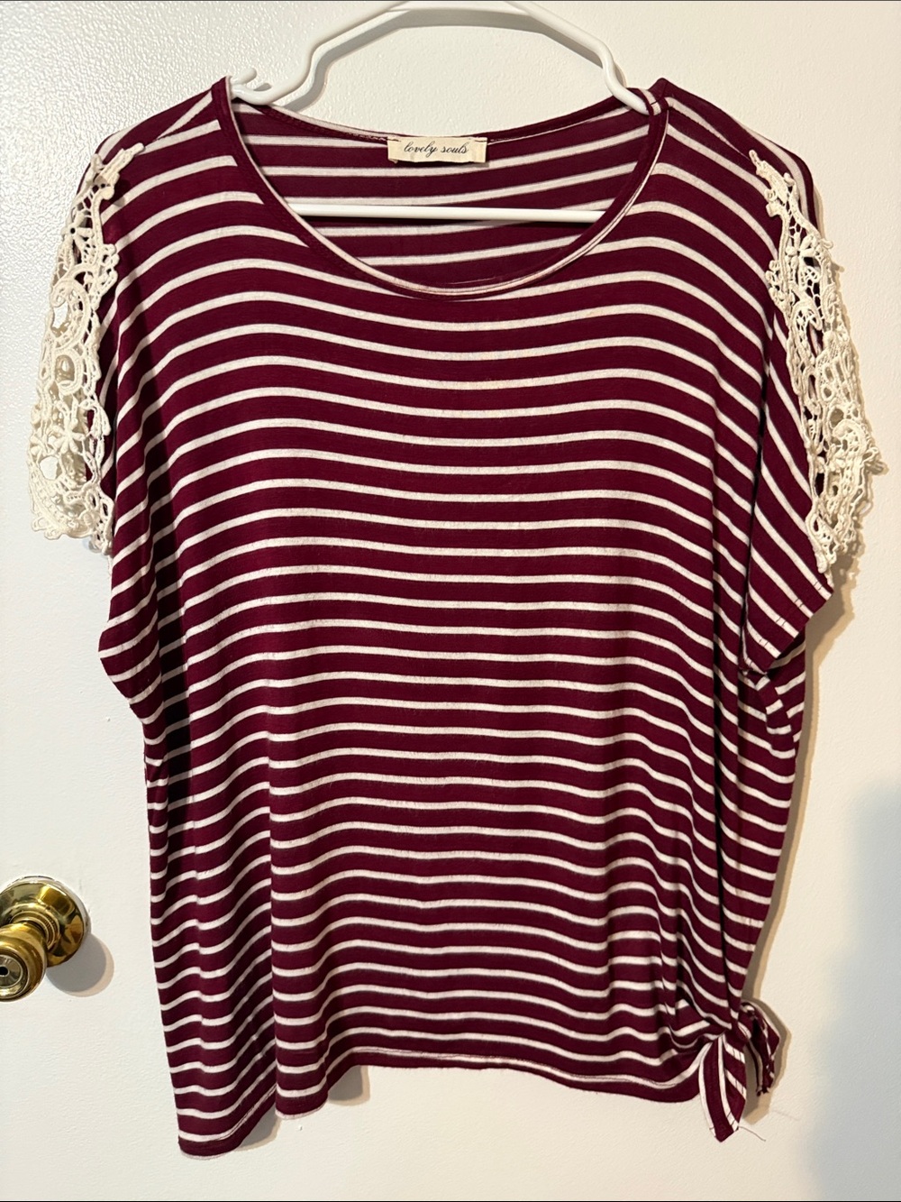 Crochet Sleeve Striped Tee in Burgundy and White